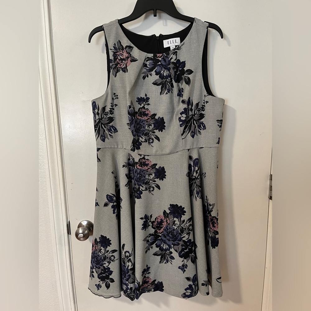 Elle Gray Blue Dusty Rose Floral Pattern Dress